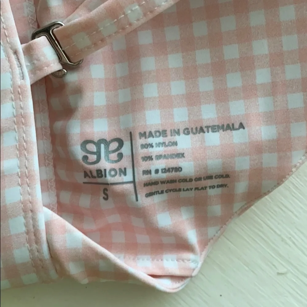 Albion Fit bikini top in checkered pink sz S - Picture 3 of 3